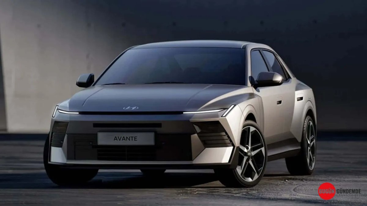 Hyundai Elantra'da Akıl Almaz Dönüşüm! Tasarım Şampiyonu Hibrit Güçle Geliyor: Türkiye Yolları Hazır mı?