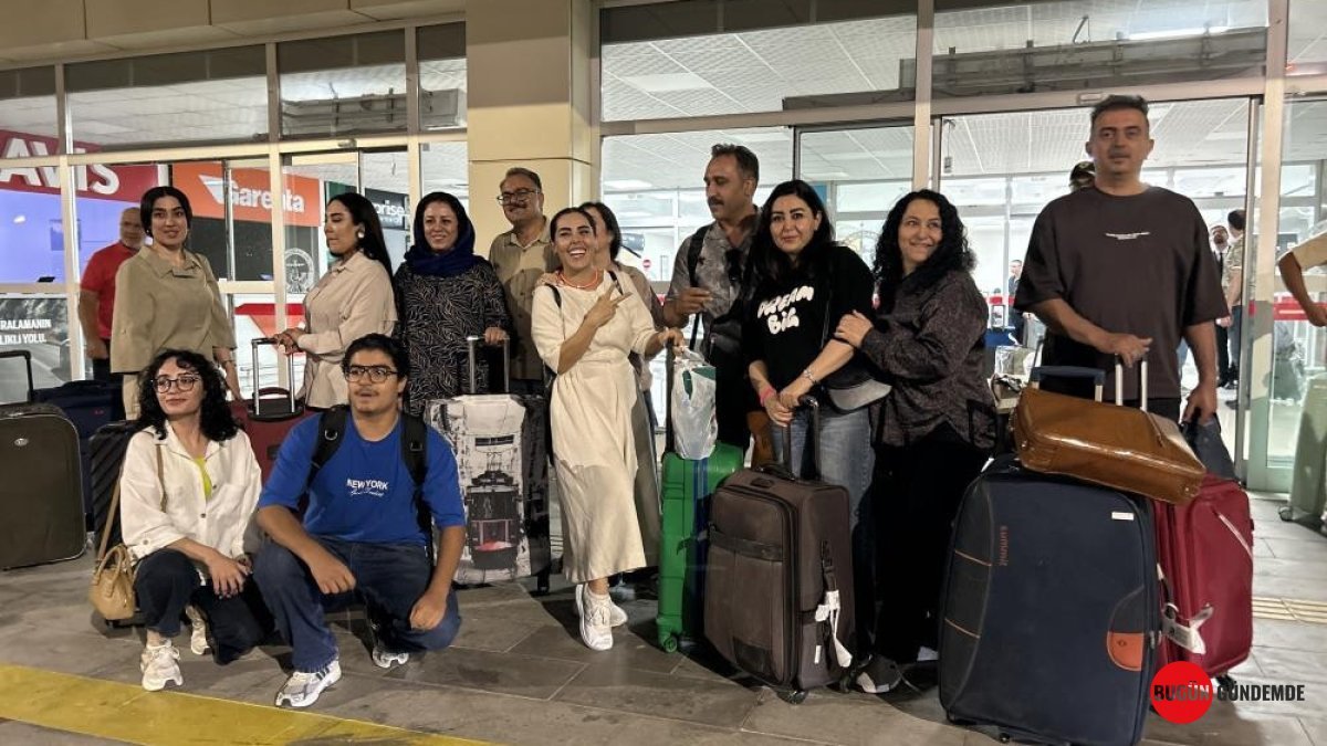 Tahran-Van Hattında Tarihi Uçuş Başladı! Kapılar Açıldı, Turizmde Yeni Dönem Geliyor!