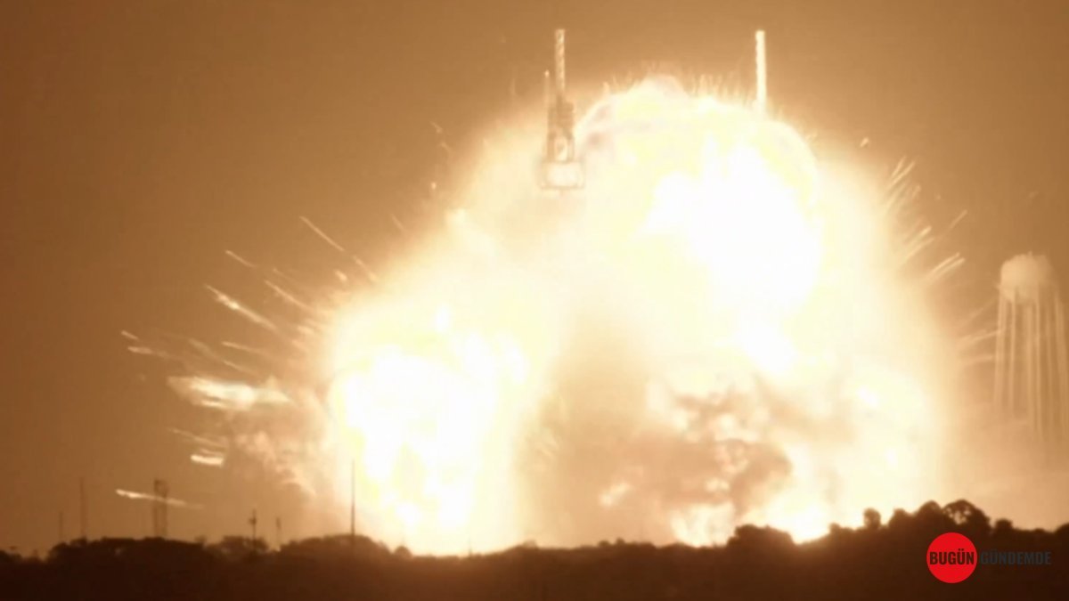 NASA'nın Ay Krallığı Tehlikede mi? Jeff Bezos'un Roketi Küle Döndü: 100 Milyon Dolarlık Hata Görevleri İptal Mi Ettirecek?