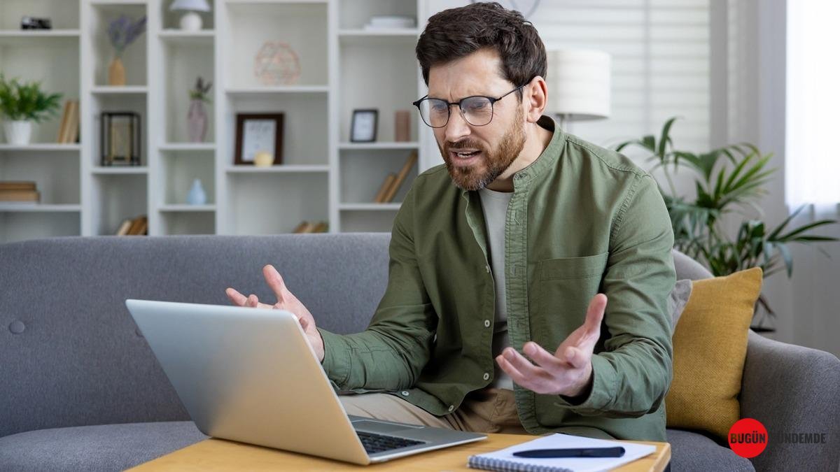 Windows 11 Kullanıcıları Dikkat! Defender Açık Uyarısı Panik Yaratıyor Ama Sebep Bildiğiniz Gibi Değil!